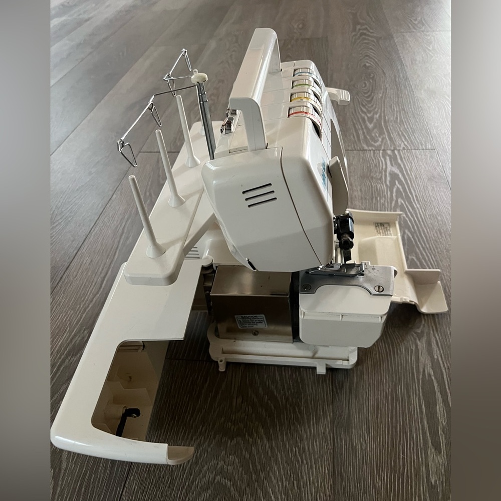 Like New Baby Lock White Serger Sewing Machine Conditions in Working Great 100% - Picture 6 of 16